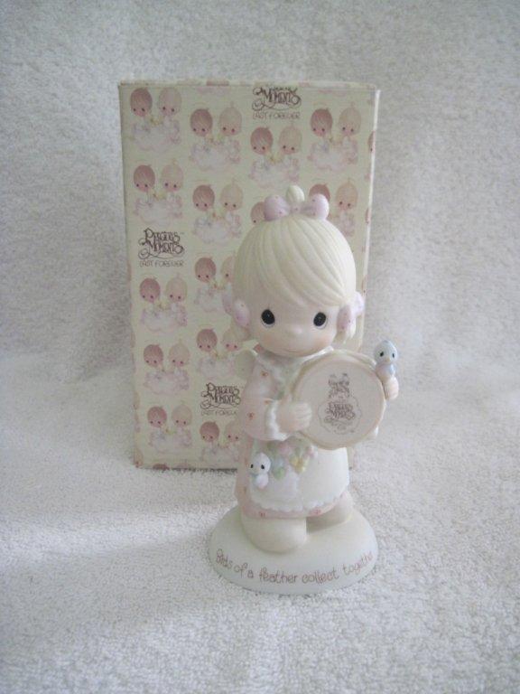 Jean's Collectibles - Precious Moments Figurines